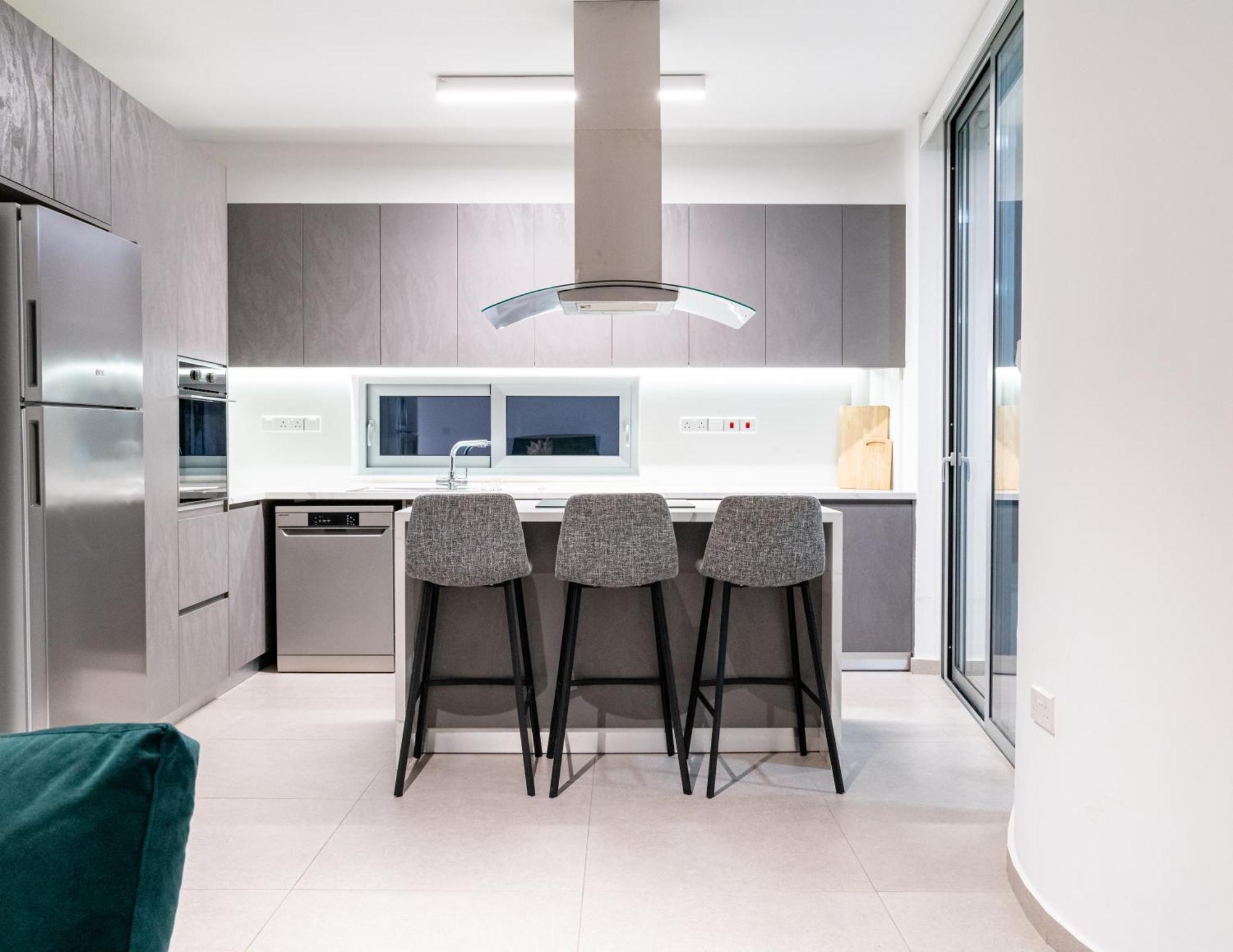 Venus Apartment Larnaca Buitenkant foto